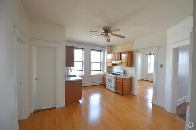 Building Photo - 169-171-171 Avenue F Unit 3A Rental