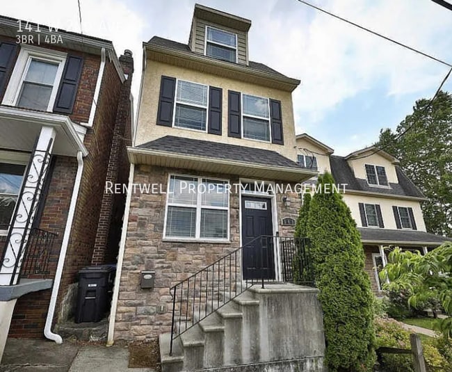Photo - 141 W 2nd Ave