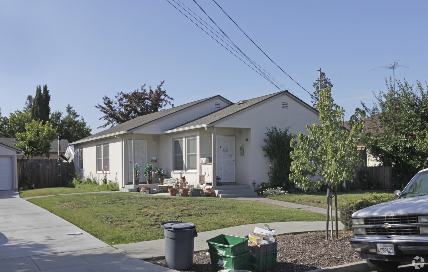 Photo - 1819-1821 Vera Ave Apartments