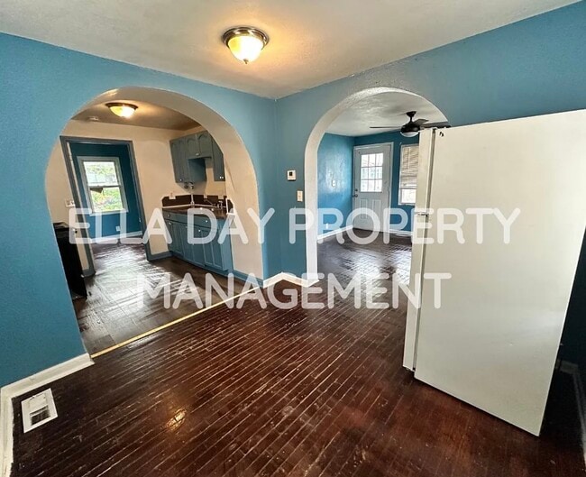 Photo - 1611 E Morris St