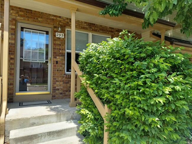 Beautiful Townhouse in Louisville!! - Beautiful Townhouse in Louisville!!