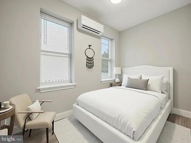 Building Photo - 1236 W Airdrie St Unit A