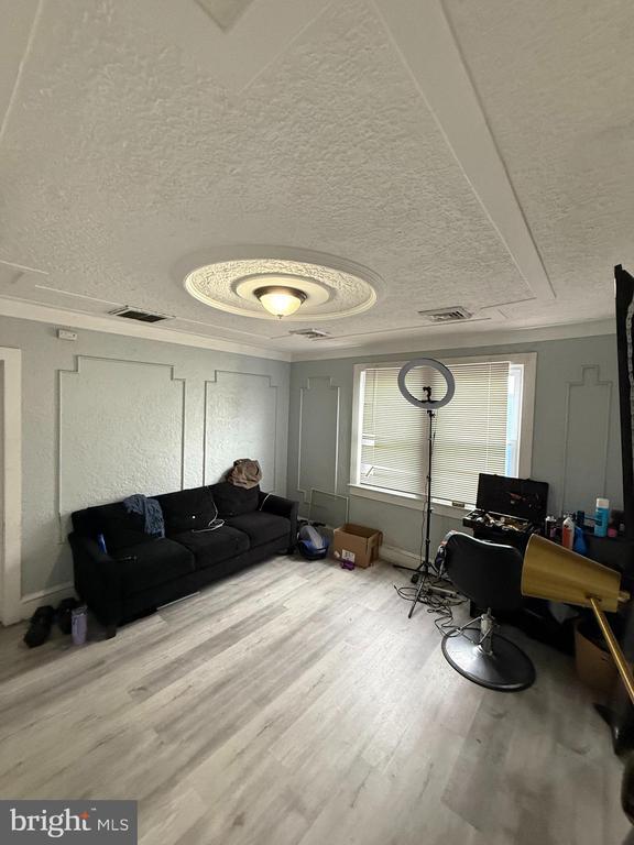 Building Photo - 178 N Broadway Unit #3