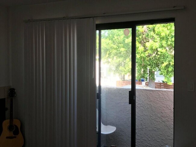 Photo - 3615 Veteran Ave Unit 2