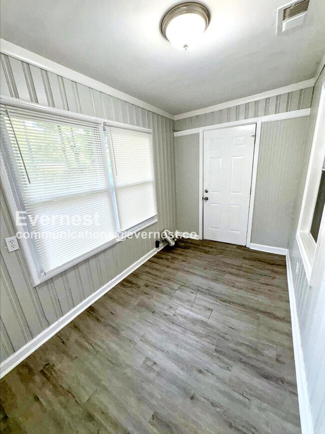 Photo - 5404 Bryant Blvd