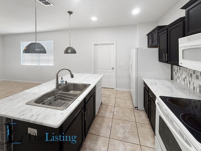 Photo - 11174 Savannah Landing Cir