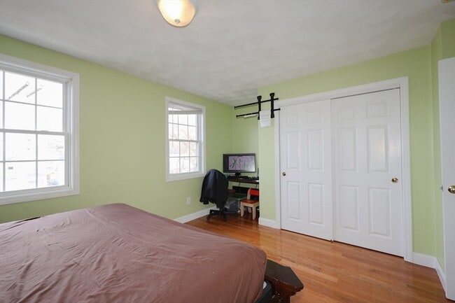 Photo - 117 Manchester St