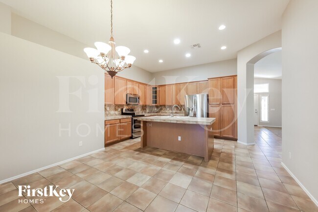 Photo - 7834 W Robin Ln