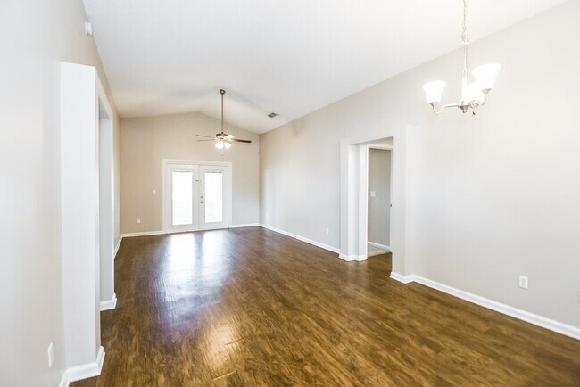 Photo - 1523 Slash Pine Ct