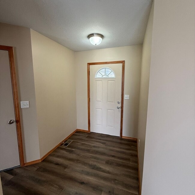 Photo - Updated 3 bedroom 2 bathroom home in Clever