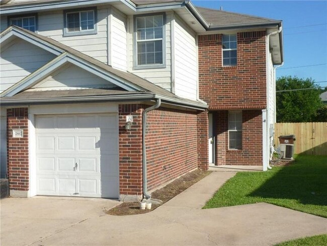 Building Photo - 2867 Southampton Way