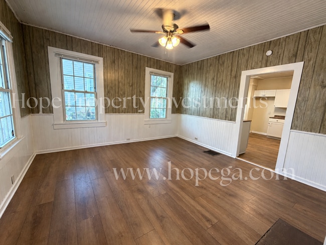 140 Grady Smith St