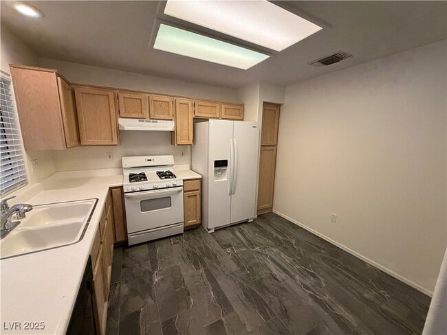 Photo - 2309 Hallston St