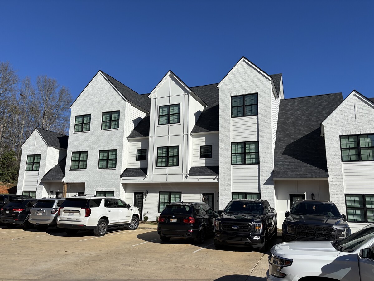 Glenn Hill Condominiums - Glenn Hill Condominiums