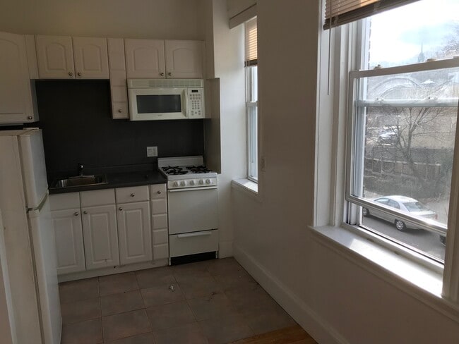 Photo - 131 Park Dr