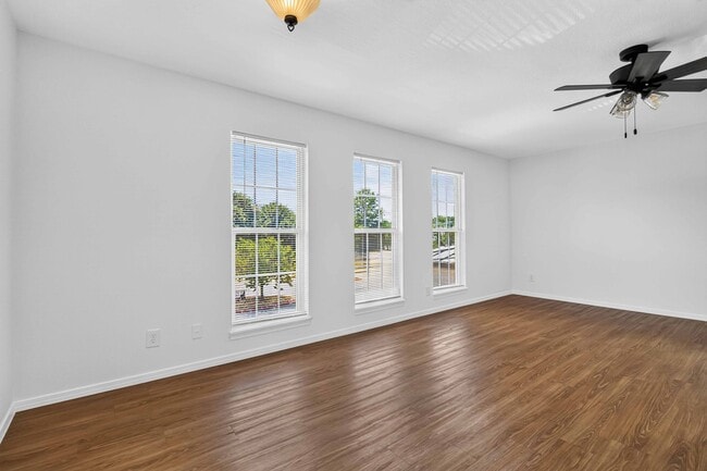 Robinson Park Apartments