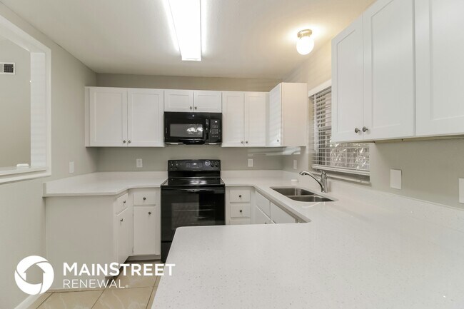 Photo - 3014 Windchime Cir W