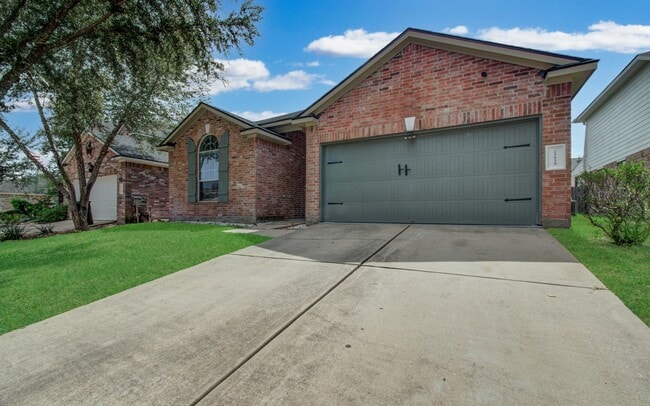 23539 Maple Vista Ln
