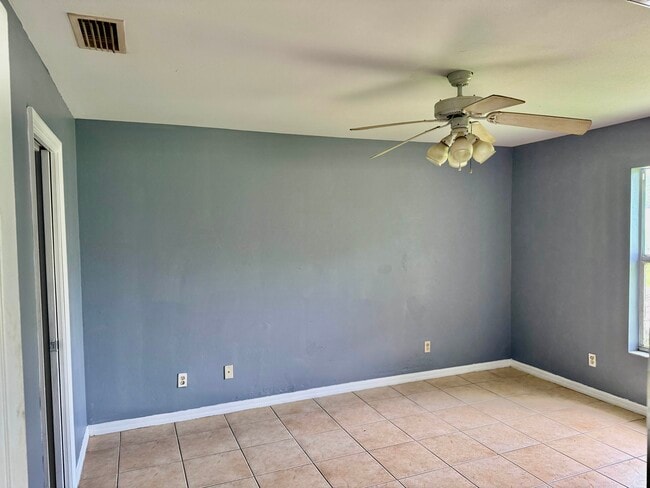 Photo - 4802 Golfview Blvd