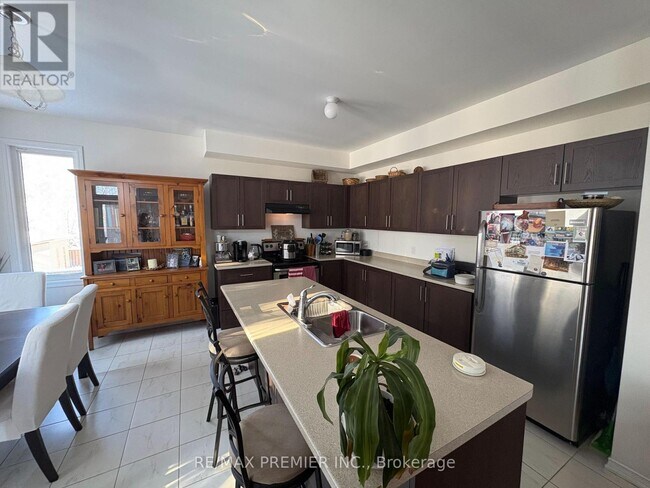 Photo - 1001 Abram Ct