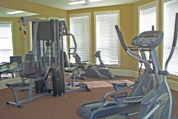 Sunset Pointe Apartments