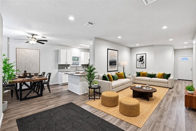 4834 Van Fleet St