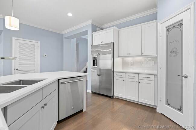 Photo - 7018 Limestone Cay Rd