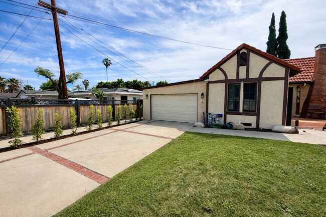 Photo - 19146 Chase St