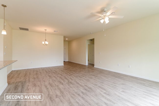 Photo - 4066 Chamrade Rd