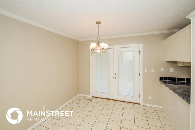 Photo - 445 Wooden Trace Cir