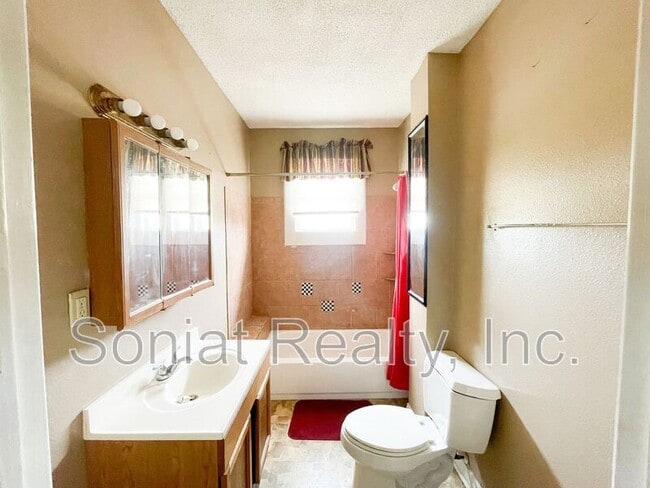 Photo - 1941 Independence St