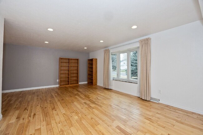 Photo - Trailside Littleton Living Near Chatfield Reservoir 6-Bedroom with 4 Full Baths
