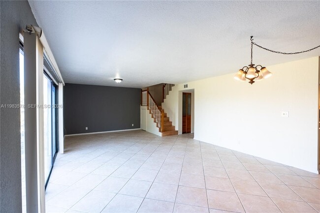 Photo - 430 Commodore Dr Unit 314