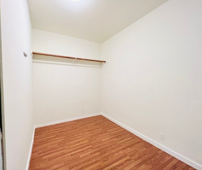 Photo - 42 Varennes Unit 42