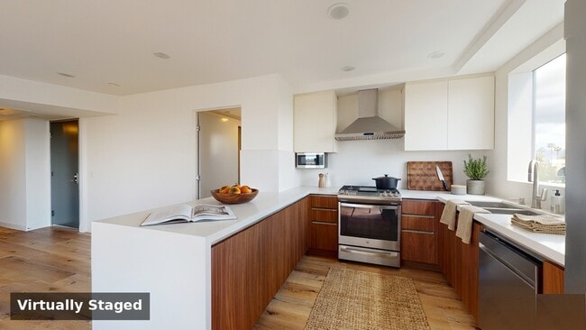 Photo - 1143 Glenville Dr Unit 501