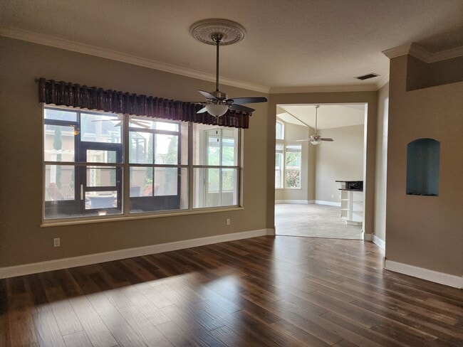 Photo - Hunters Creek Home with Fenced Back Yard in Guard-Gated Golf Community