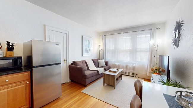 Building Photo - 90 Kilsyth Rd Rental