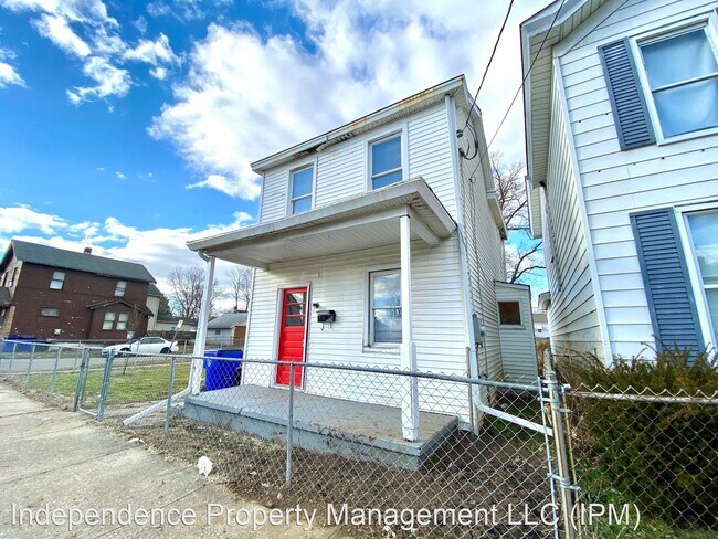 3 br, 2 bath House - 906 Vine St. - 3 br, 2 bath House - 906 Vine St.