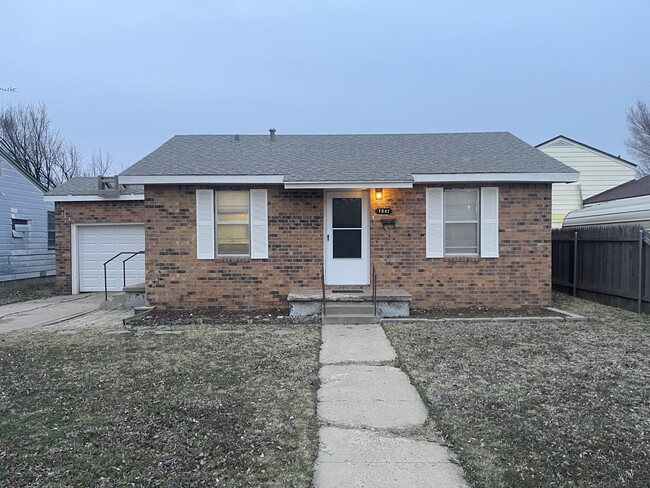 Front of House - 1041 S Wells St House