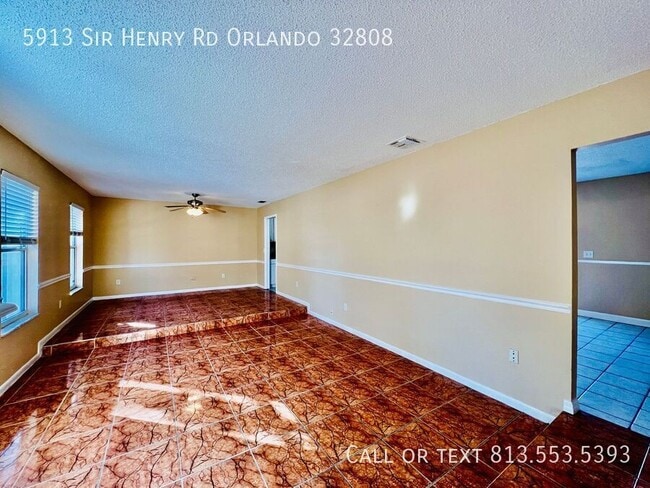 Photo - 5913 Sir Henry Rd