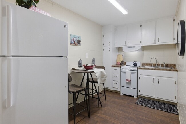 Canterbury Apartment Homes