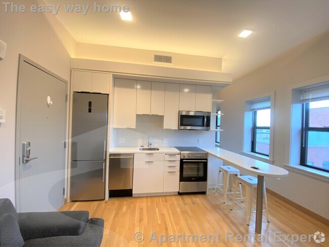 Building Photo - 115 Mt Auburn St Rental