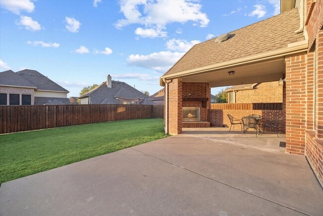 201 Chatfield Dr