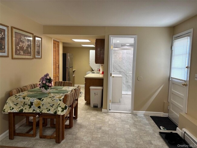 Photo - 293 Concord Ave