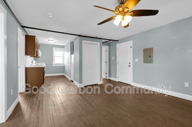 Photo - 618 Elmwood Ave Unit 9