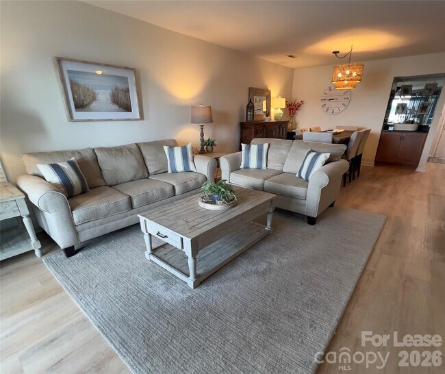 Photo - 18629 Vineyard Point Ln