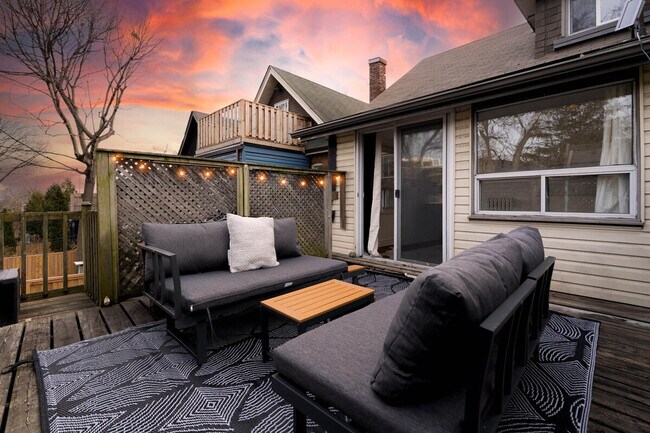 Photo - 23 Parkside Dr Unit SI ID1512082P