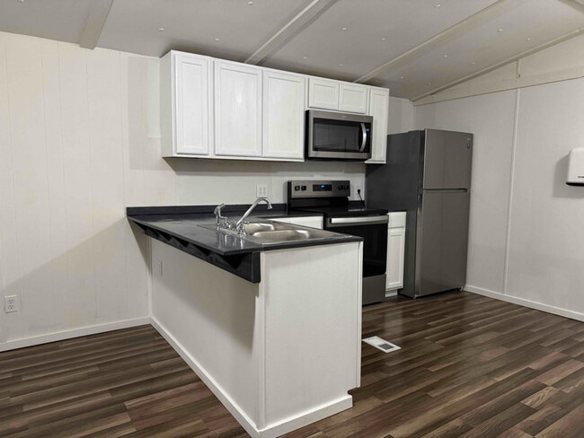 Photo - 3627 Keys St