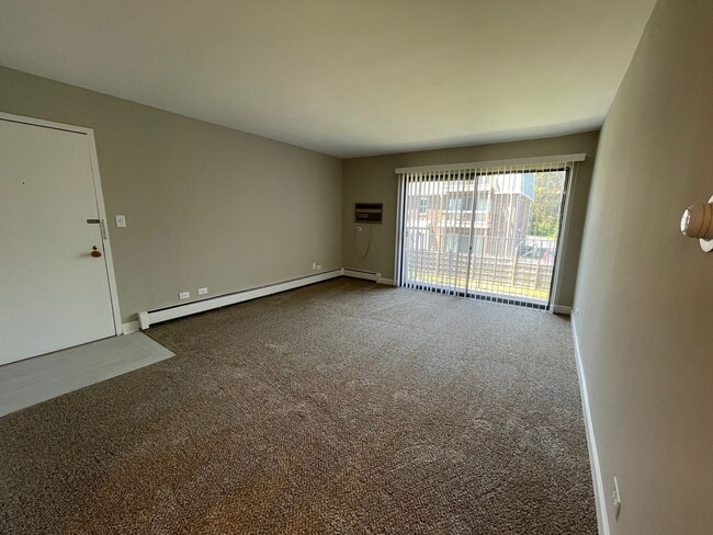 Photo - Villas by the Lake Apartments