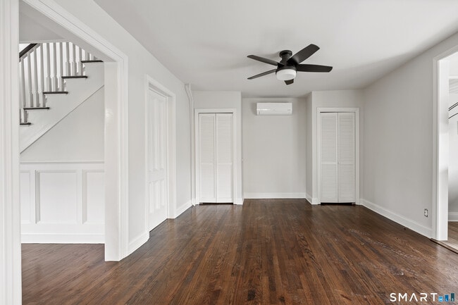 Photo - 771 Watertown Rd